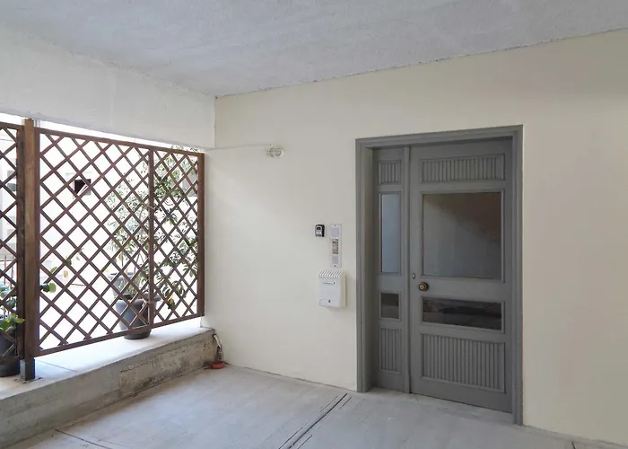 Castle & Sea View Apartment